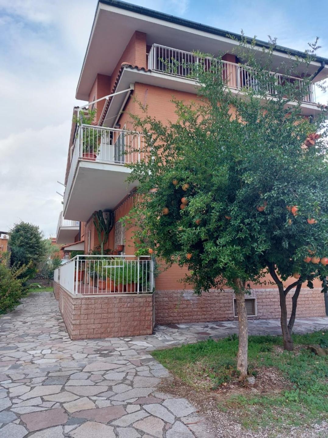 Grazioso Loft, Luminoso E Appena Ristrutturato Appartamento Roma